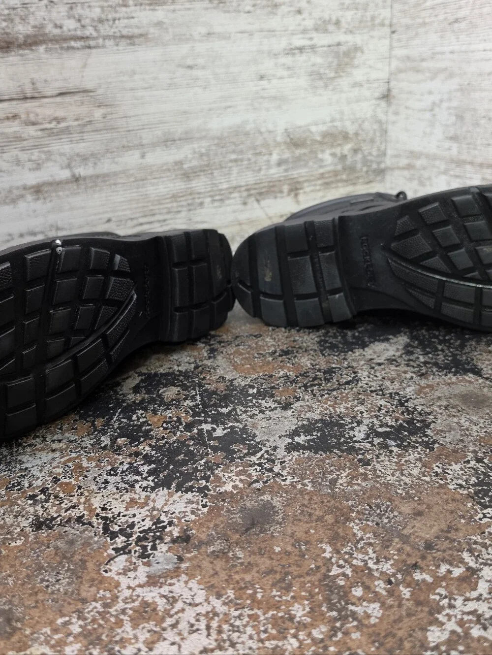 Rockport shoes have